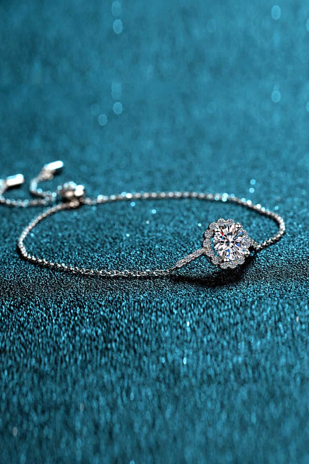 1 Carat Moissanite Halo Chain Bracelet