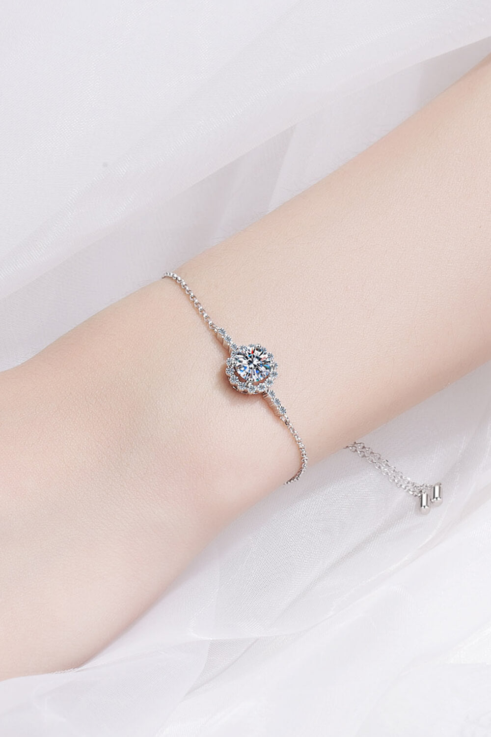 1 Carat Moissanite Halo Chain Bracelet