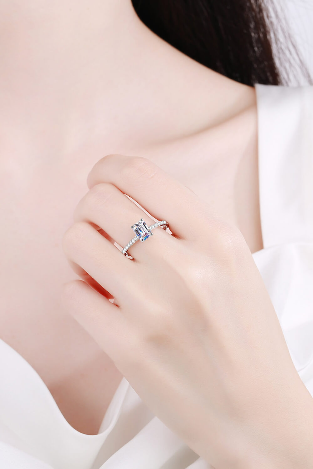 Emerald Cut 4-Prong Moissanite Ring