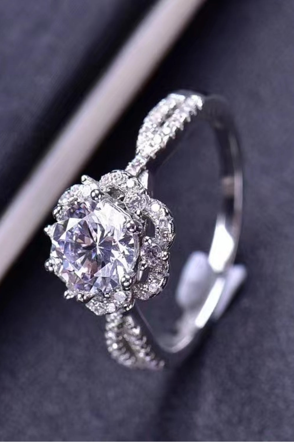 1CTW Rose Moissanite Ring