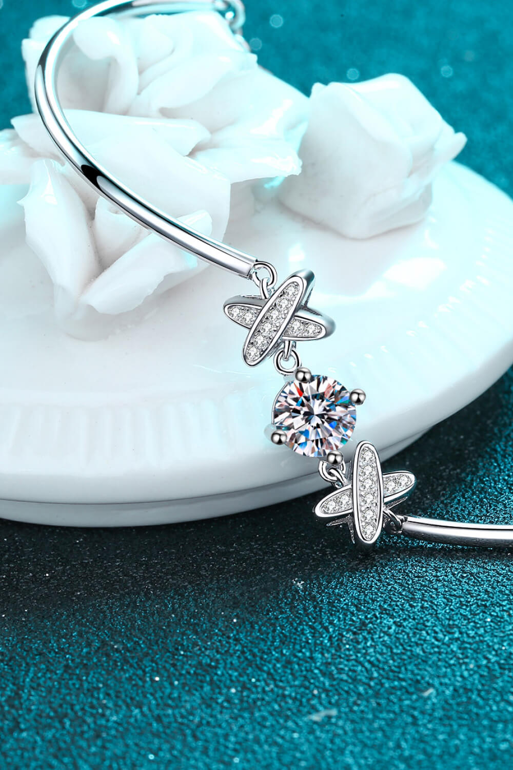 XOX Moissanite Bracelet